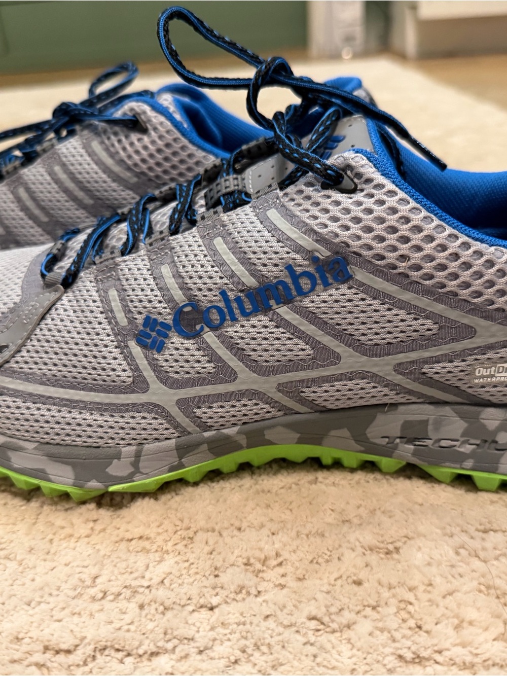 Columbia Men’s Gray and Blue Trail Sneakers with Lime Outsole